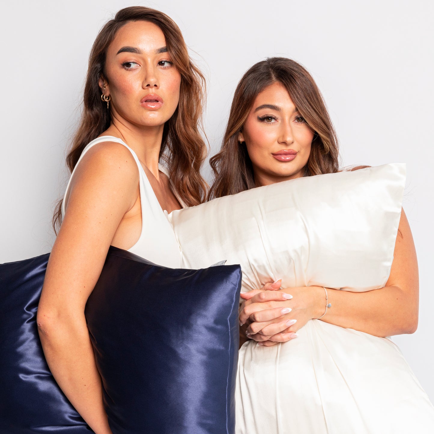 100% Silk Zippered Pillowcase Pearl White